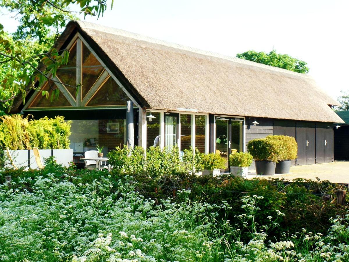 B&B De Scherpenhof Leur Εξωτερικό φωτογραφία